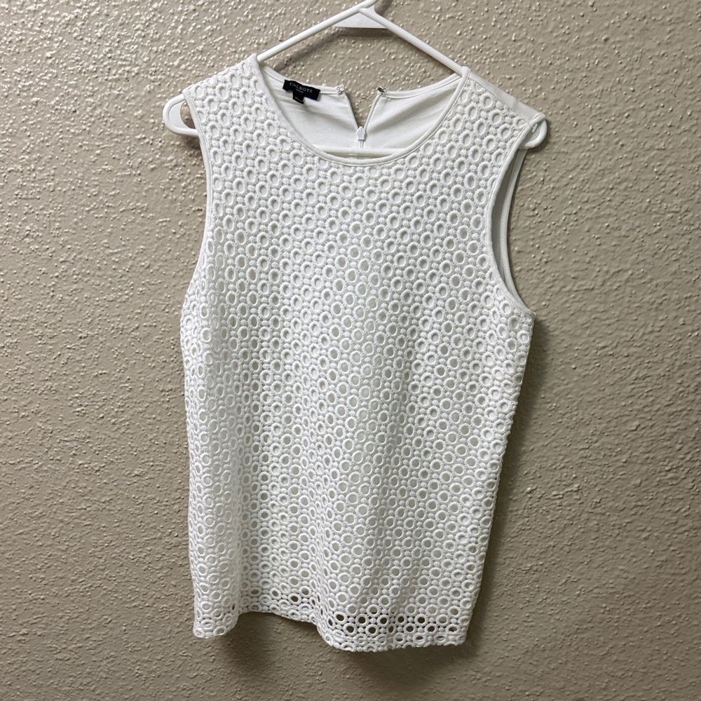 TALBLOTS  PETITES Elegant White Sleeveless Top